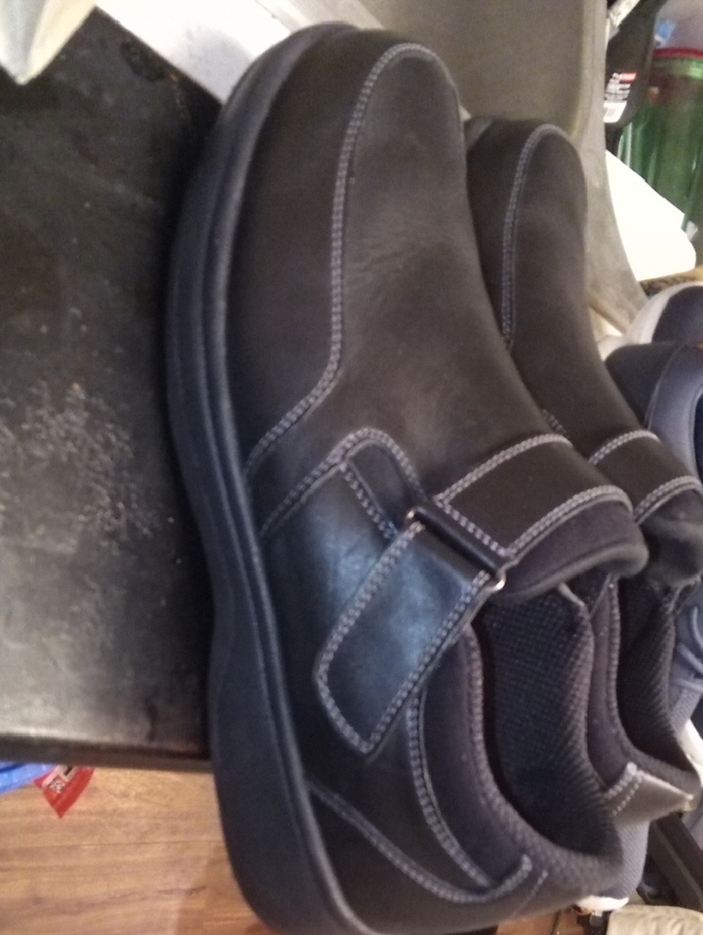 Men's Black Ortho feet